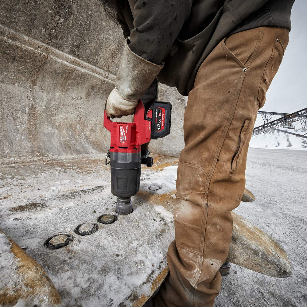 Гайковерт Milwaukee M18 ONEFHIWF1DS-121C FUEL аккумуляторный — изображение 7