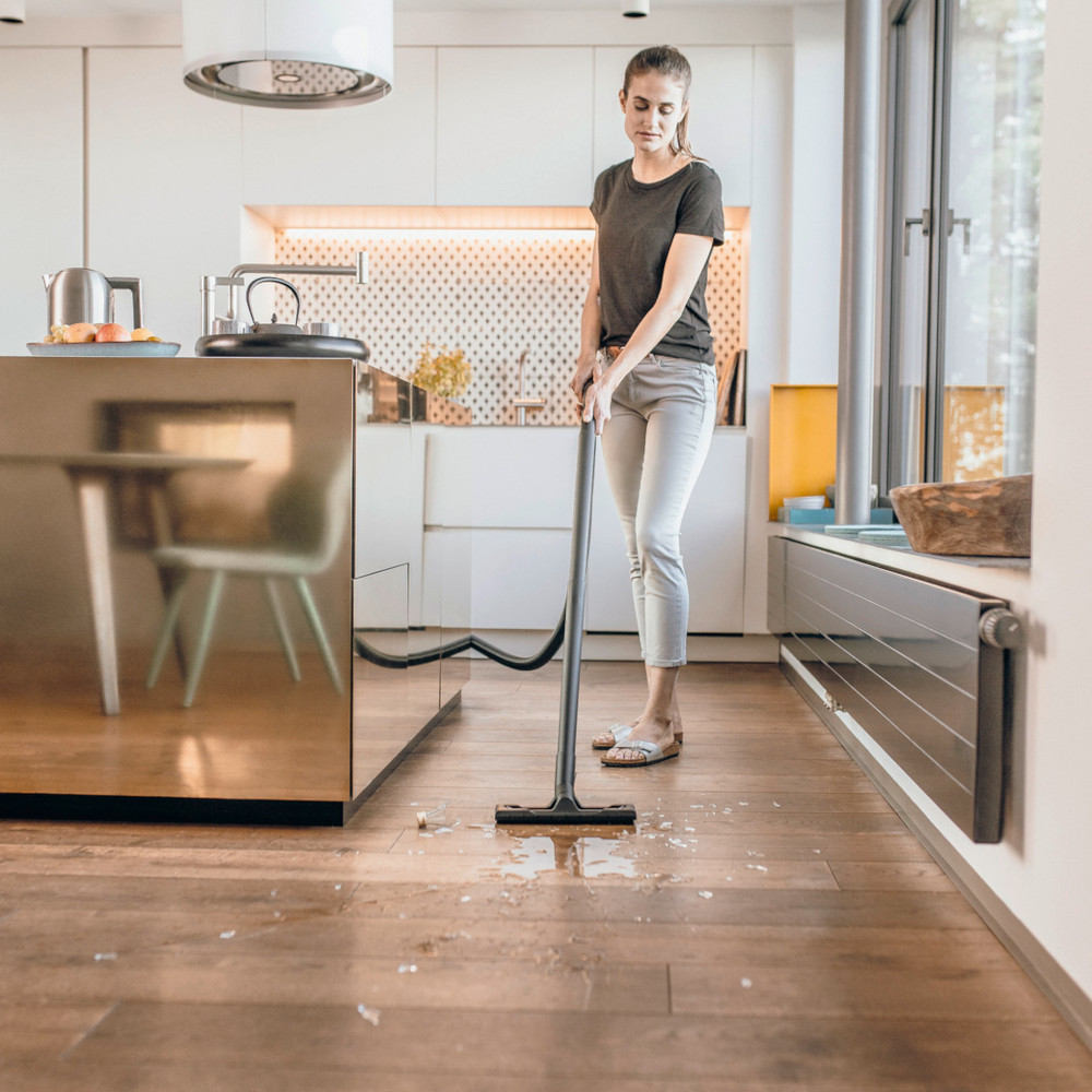 Пылесос Karcher WD 2 Plus V-15/4/18 — изображение 5